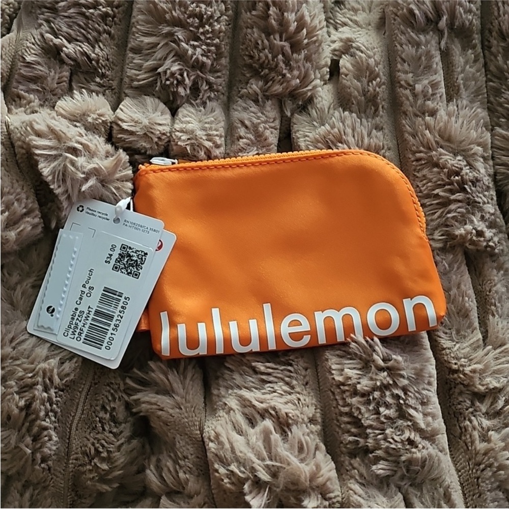 Lululemon Nwts Orange Clippable Card Pouch ORFH/WHT